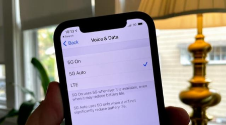 万宁苹果手机维修分享iPhone 12如何打开或关闭5G网络 